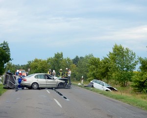 Súlyos baleset Vásárhely közelében