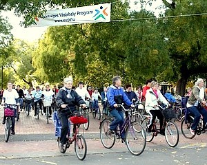 Idén is kerékpározás az emlőrákellenes küzdelem jegyében