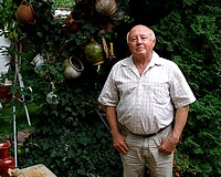 Míves munka kerül ki a kezük alól