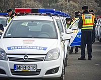 Új autókat kaptak a vásárhelyi rendőrök is